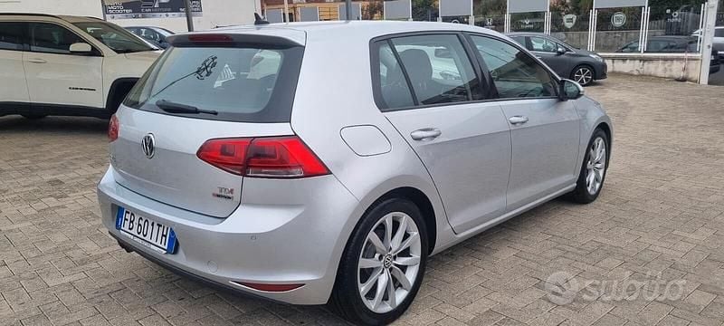 Usata VW Golf VII Highline 110 CV (80 kW) 2015 Grigio Berlina