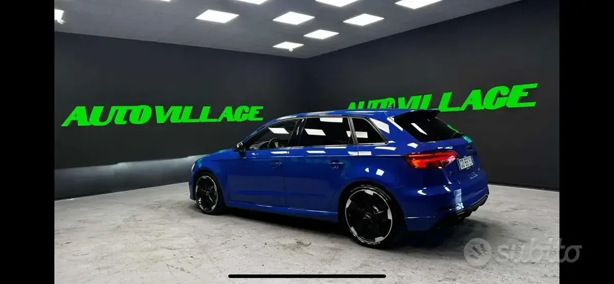 Usata Audi RS3 400 CV (294 kW) 2020 Blu Berlina