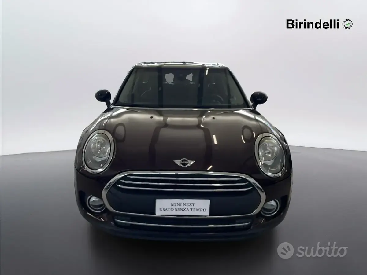 Usata Mini One Clubman 102 CV (75 kW) 2016 Pure burgundy Station wagon