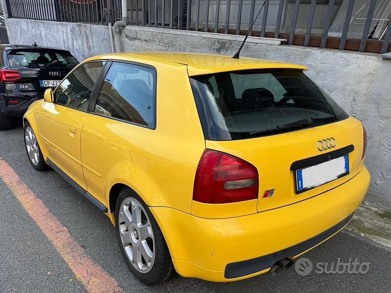 Usata Audi S3 210 CV (154 kW) 1999 Giallo Utilitaria