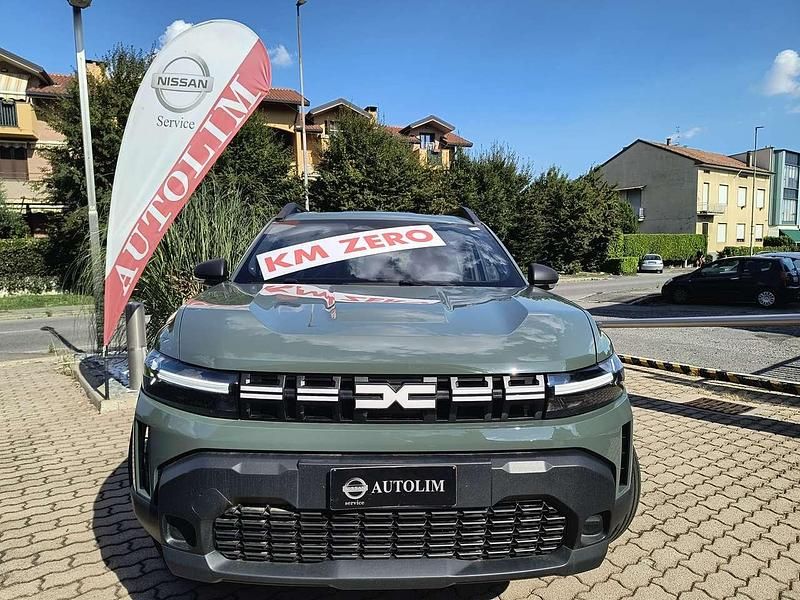 Lichen kaki Nuova 2025 Dacia Duster Essentiel SUV | 18.890 € (Super prezzo) - Immagine 1/4