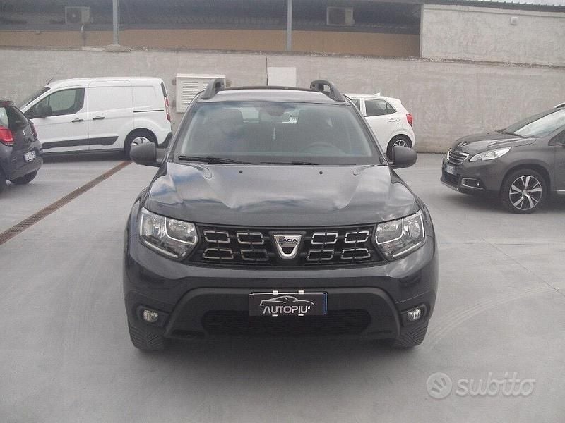 Usata Dacia Duster Essentiel 114 CV (83 kW) 2019 Grigio SUV