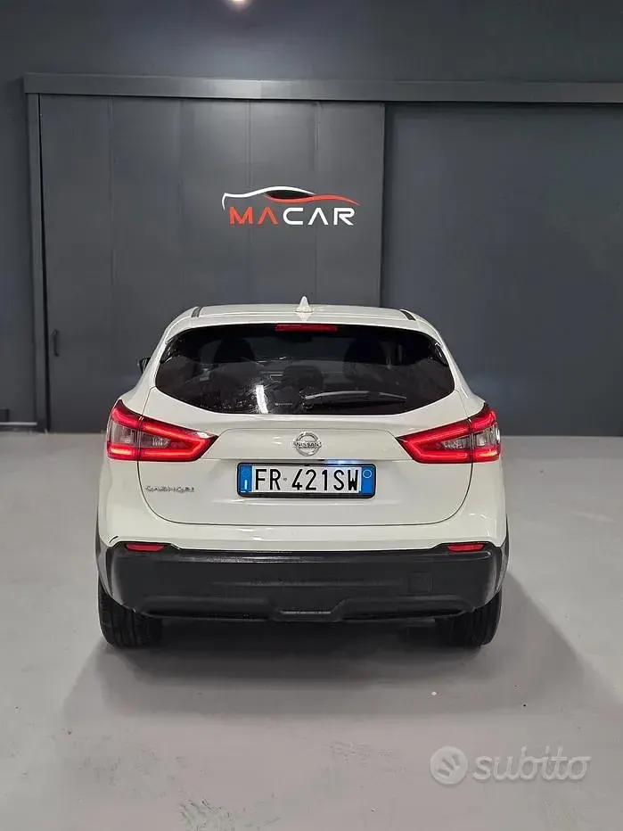 Usata Nissan Qashqai Visia 131 CV (96 kW) 2018 Bianco SUV