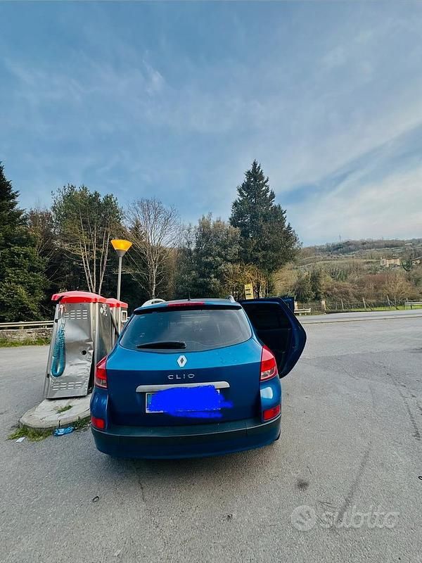 Usata Renault Clio III 2008 Blu Berlina