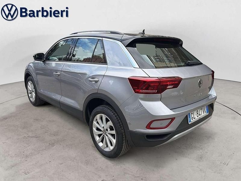 Usata VW T-Roc Life 150 CV (110 kW) 2023 Argento SUV