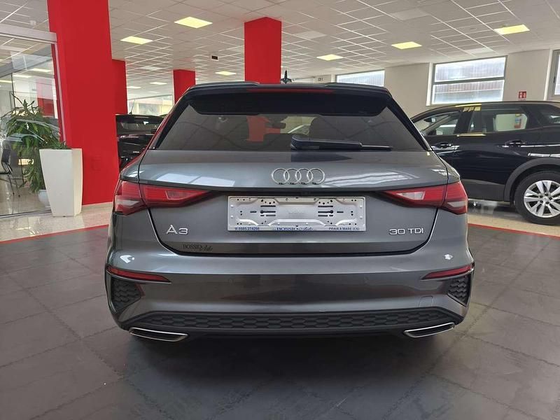 Usata Audi A3 S-Line 116 CV (85 kW) 2020 Grigio Berlina