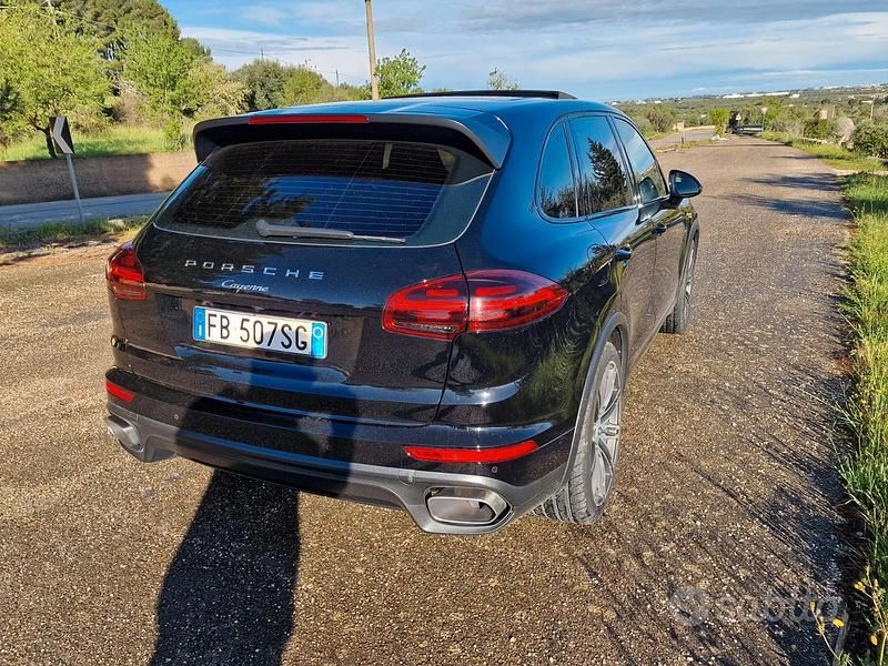 Usata Porsche Cayenne 260 CV (191 kW) 2015 Nero SUV