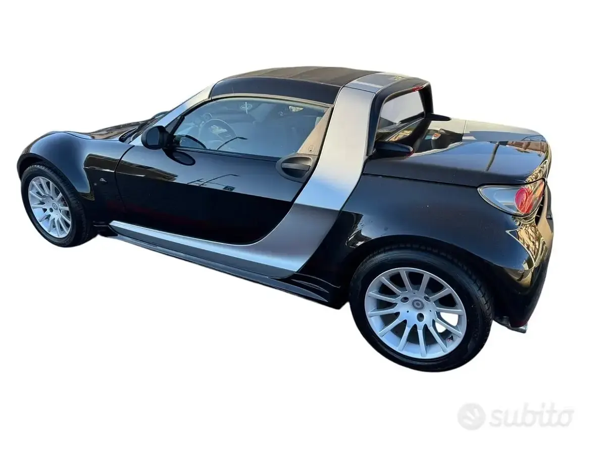 Usata Smart Roadster Pulse 82 CV (60 kW) 2004 Nero Cabrio