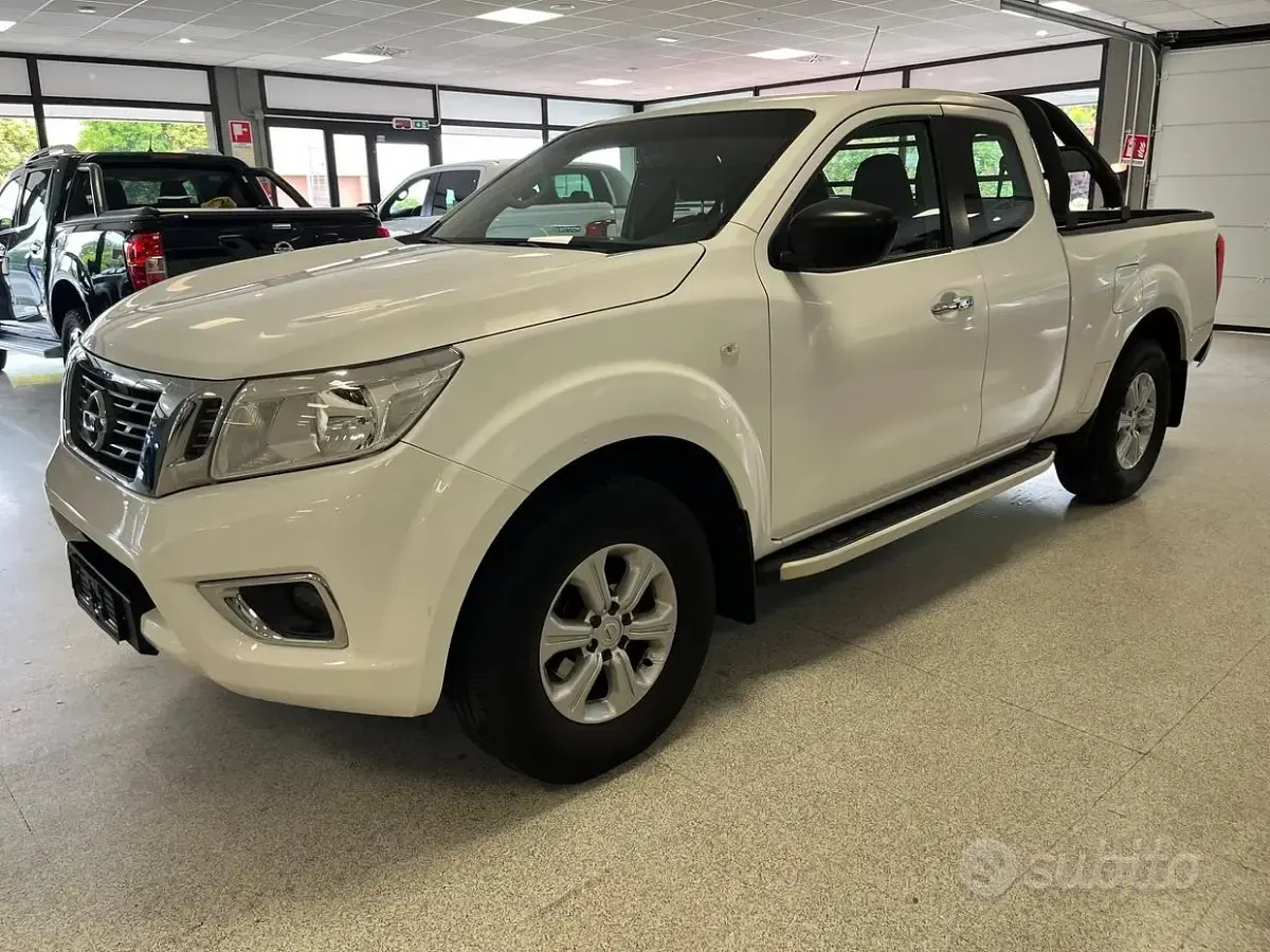 Usata Nissan Navara Visia 163 CV (119 kW) 2018 Bianco Pick-up