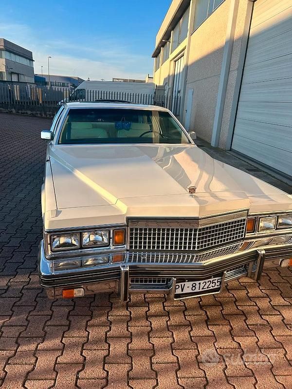 Usata Cadillac Deville 1980 Bianco Berlina