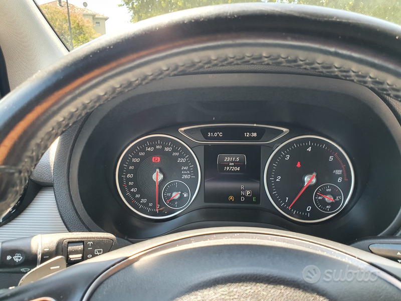 Usato 2014 Mercedes 200 Diesel (13.450 €)