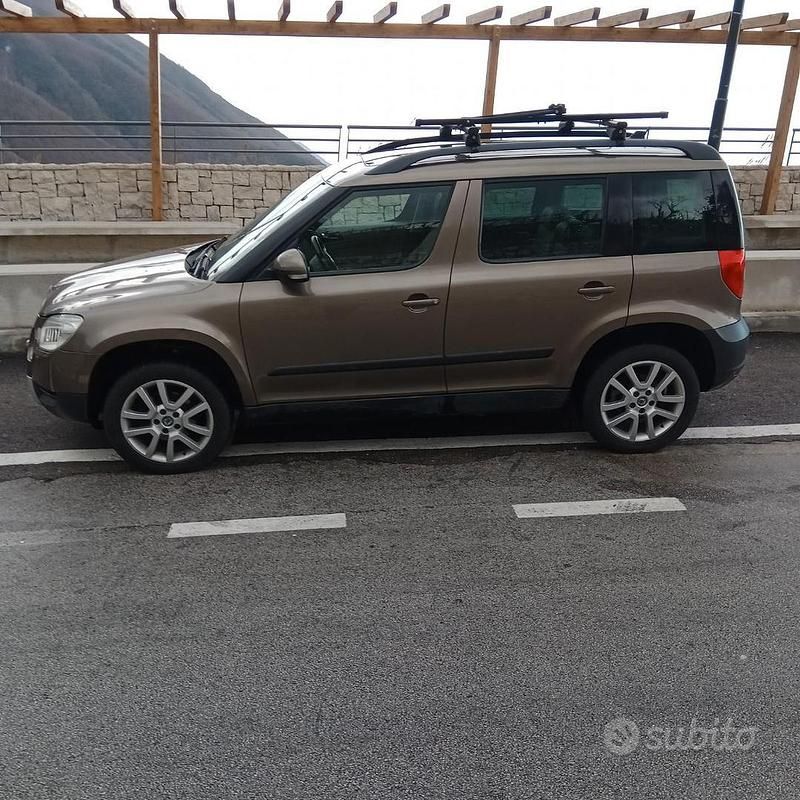 Usata Skoda Yeti 2011 Marrone SUV
