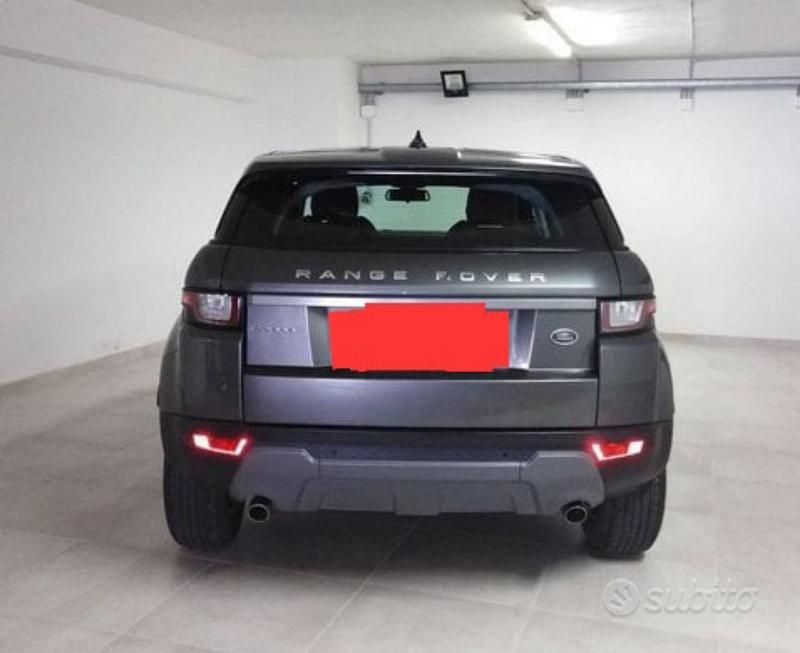 Usata Land Rover Range Rover evoque Pure 150 CV (110 kW) 2018 Grigio SUV