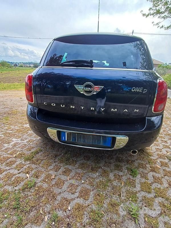 Usata Mini One Countryman 90 CV (66 kW) 2014 Blu SUV