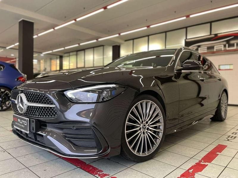 Usata Mercedes C220 Premium Plus 200 CV (147 kW) 2022 Nero Station wagon