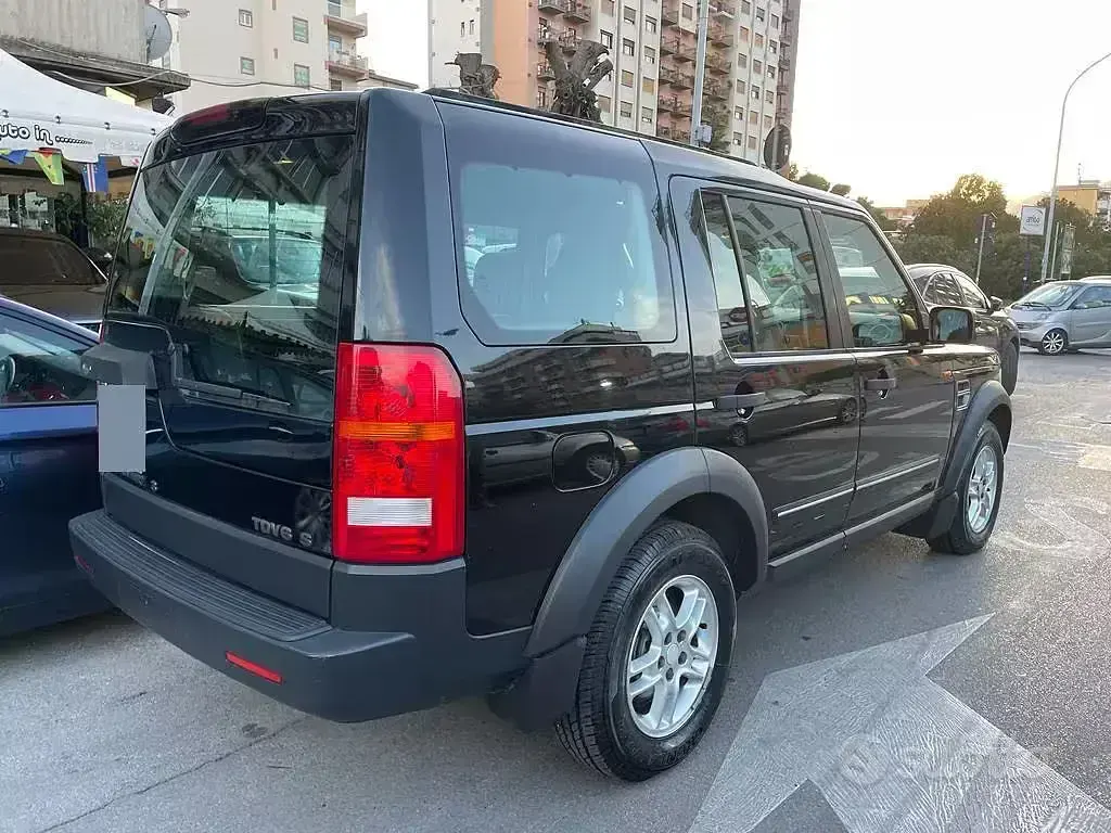 Usata Land Rover Discovery 3 190 CV (139 kW) 2005 Nero SUV