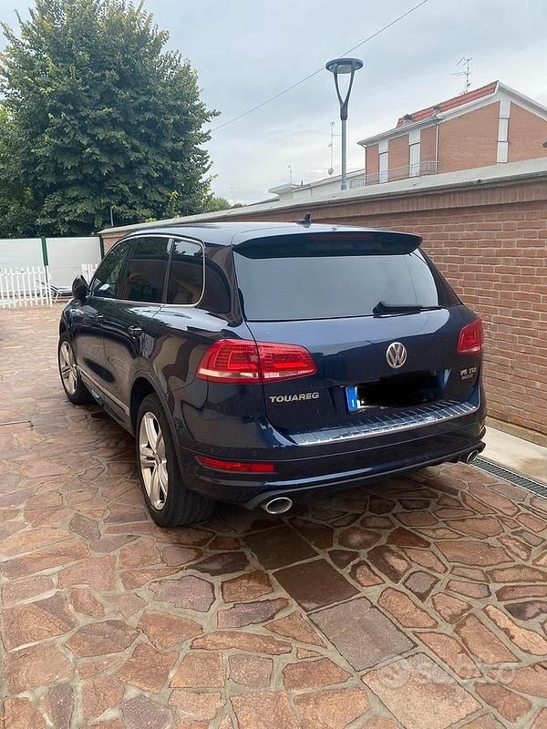 Usata VW Touareg 245 CV (180 kW) 2012 Blu SUV