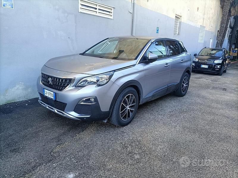 Grigio Usata 2019 Peugeot 3008 Business-Line SUV | 14.900 € (Ottimo prezzo) - Immagine 1/4