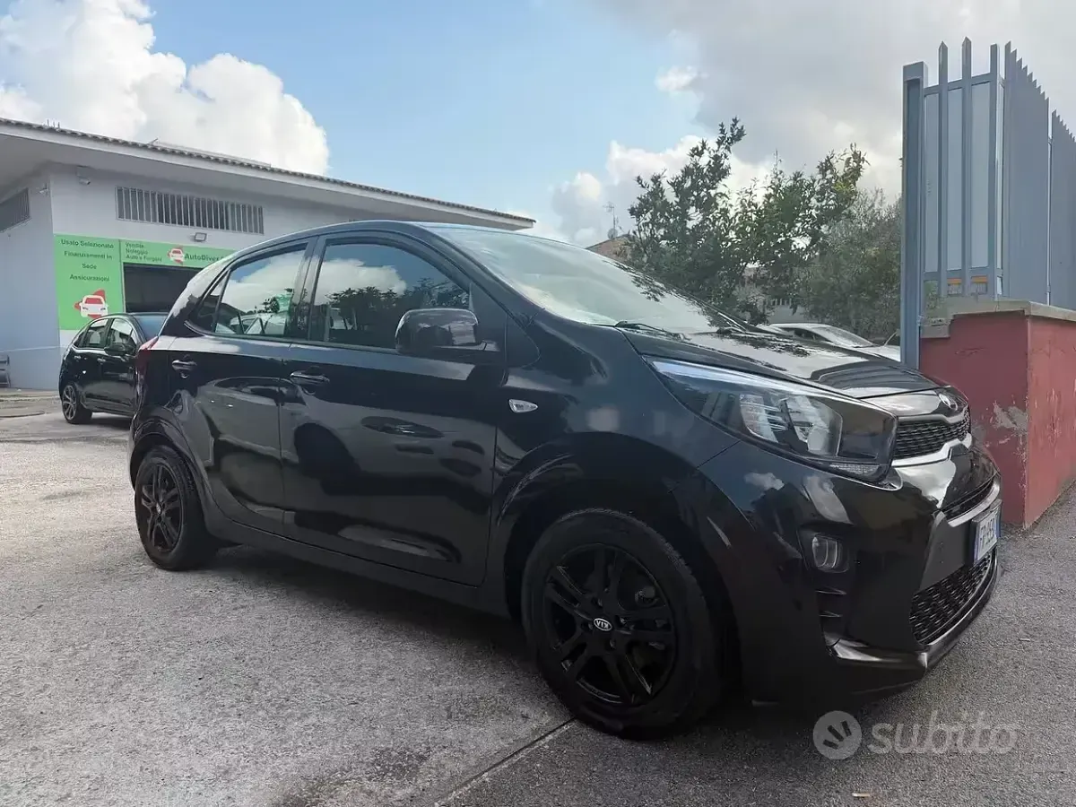 Usata Kia Picanto Active 65 CV (47 kW) 2018 Nero Utilitaria
