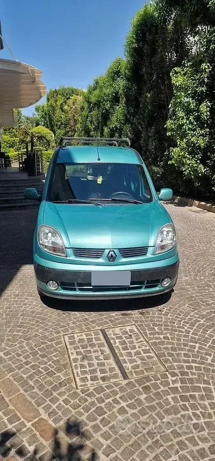 Usata Renault Kangoo 82 CV (60 kW) 2004 Bluazzurro Monovolume