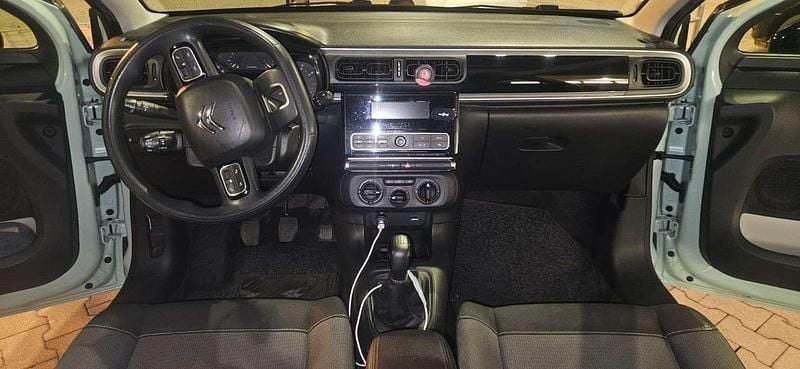 Usata Citroën C3 Feel 83 CV (61 kW) 2019 Verde Berlina