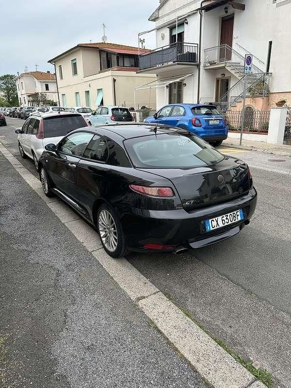 Usata Alfa Romeo GT Progression 150 CV (110 kW) 2006 Coupé