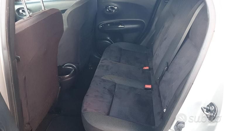 Usata Nissan Juke N-Connecta 115 CV (84 kW) 2017 Grigio SUV