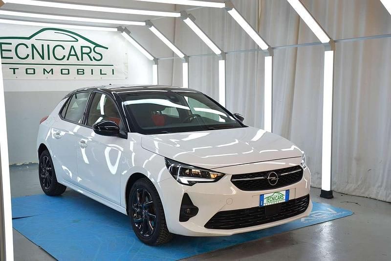 Usata Opel Corsa GS Line 101 CV (74 kW) 2021 Bianco Utilitaria