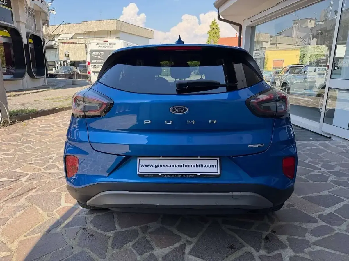Usata Ford Puma Titanium X 125 CV (91 kW) 2022 Desert island blu SUV
