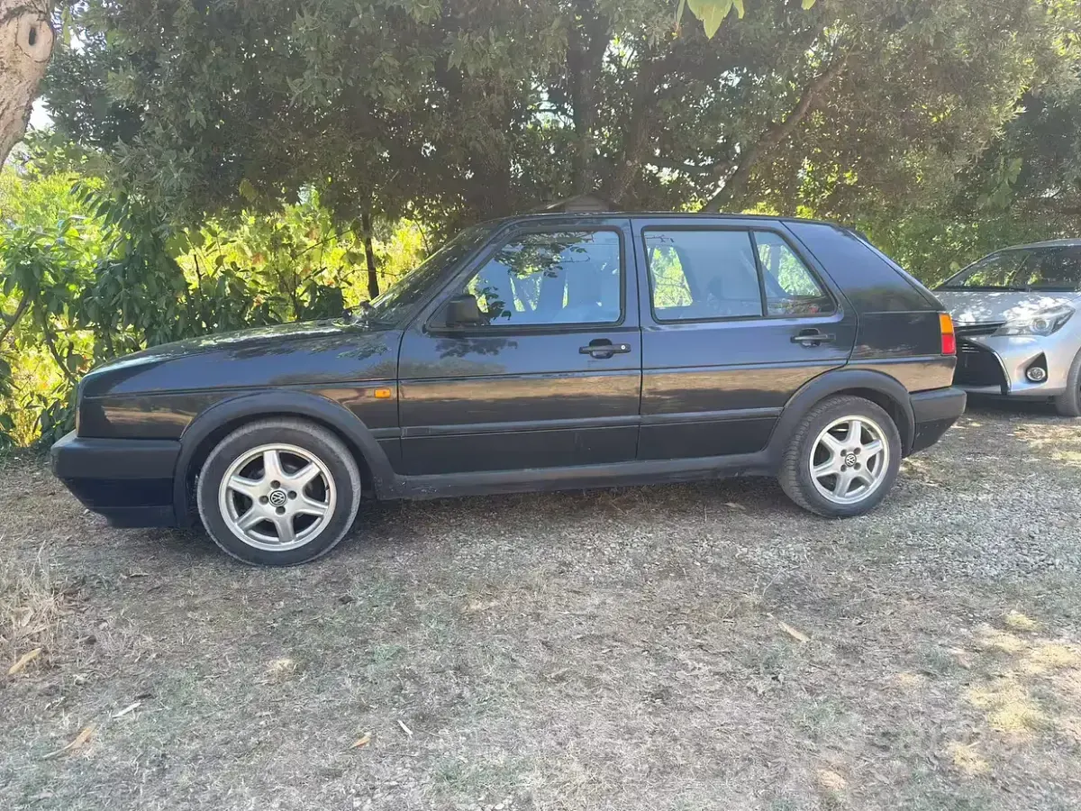 Usata VW Golf III GTD 80 CV (58 kW) 1991 Nero Utilitaria