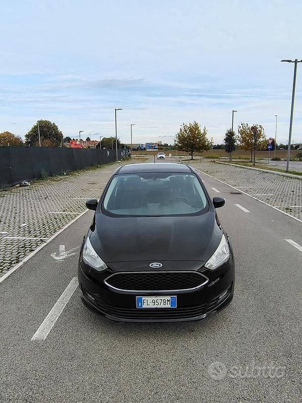 Usata Ford C-MAX 95 CV (69 kW) 2017 Nero Monovolume