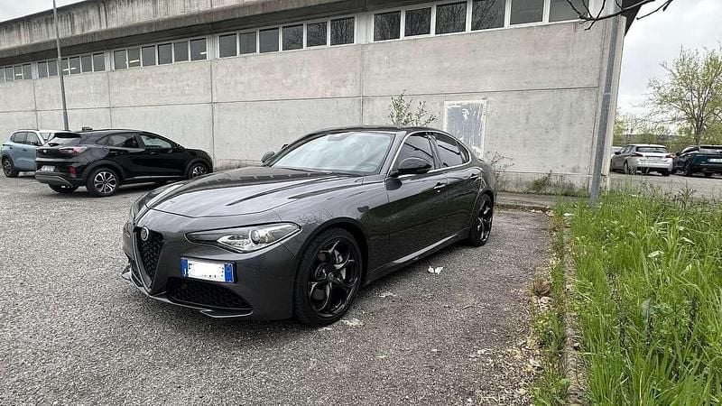 Usata Alfa Romeo Giulia Super 190 CV (139 kW) 2019 Berlina