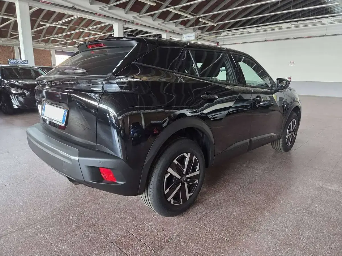 Nuova Peugeot 2008 Style 101 CV (74 kW) 2026 Nero perla SUV