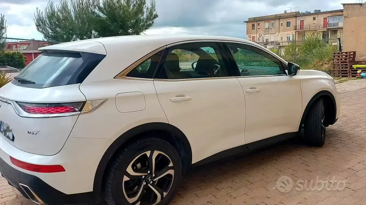 Usata DS Automobiles DS7 Crossback So Chic 177 CV (130 kW) 2018 Bianco SUV