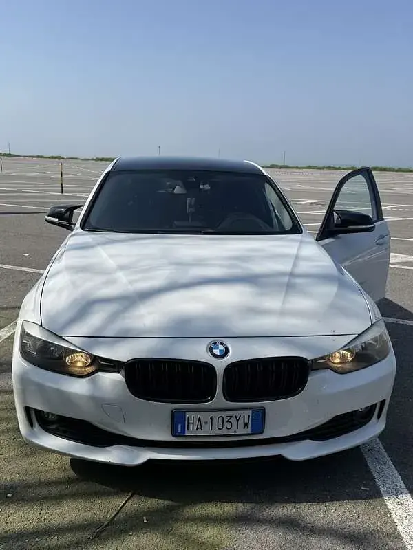 Usata BMW 320 184 CV (135 kW) 2013 Berlina