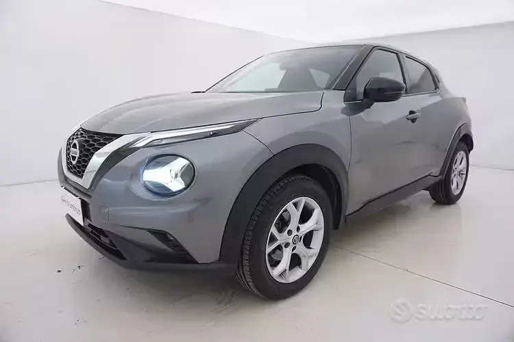 Usata Nissan Juke N-Connecta 117 CV (86 kW) 2021 Grigio SUV