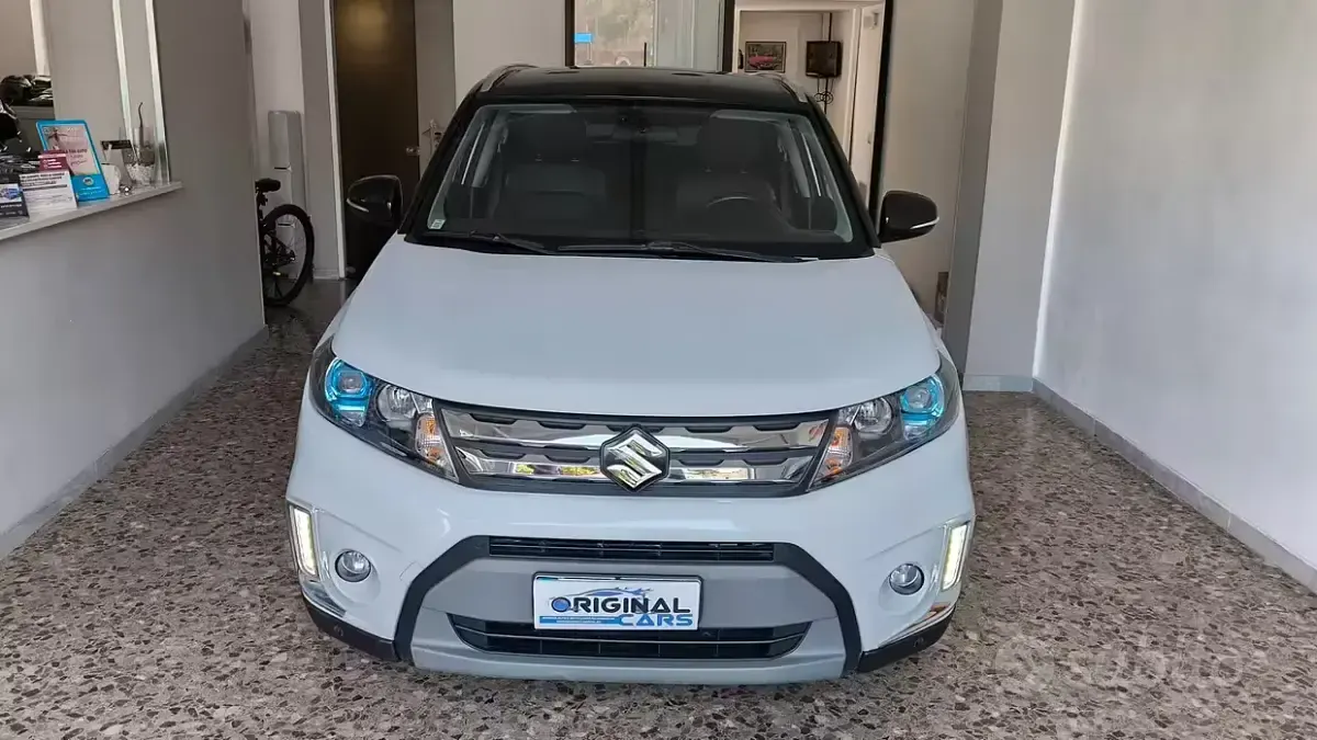 Usata Suzuki Vitara 120 CV (88 kW) 2017 Bianco SUV