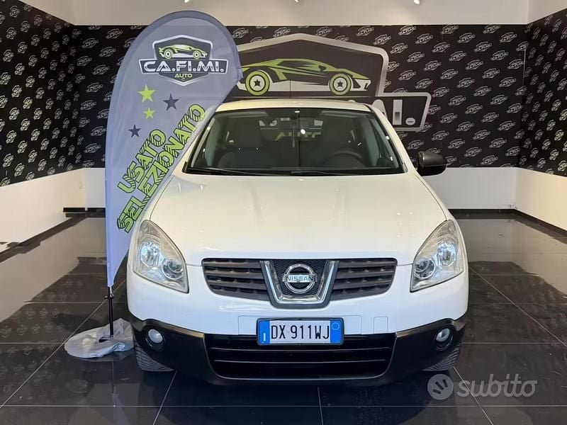Usata Nissan Qashqai 105 CV (77 kW) 2009 Bianco SUV