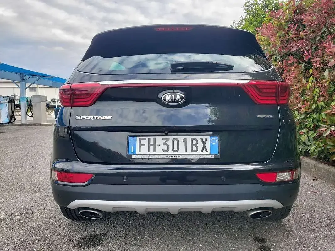 Usata Kia Sportage Turbo 177 CV (130 kW) 2017 Nero SUV