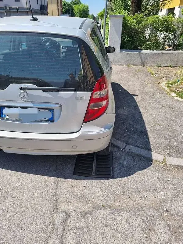 Usata Mercedes A160 Classic 82 CV (60 kW) 2005 Monovolume