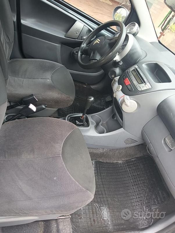 Usata Citroën C1 55 CV (40 kW) 2008 Grigio Utilitaria