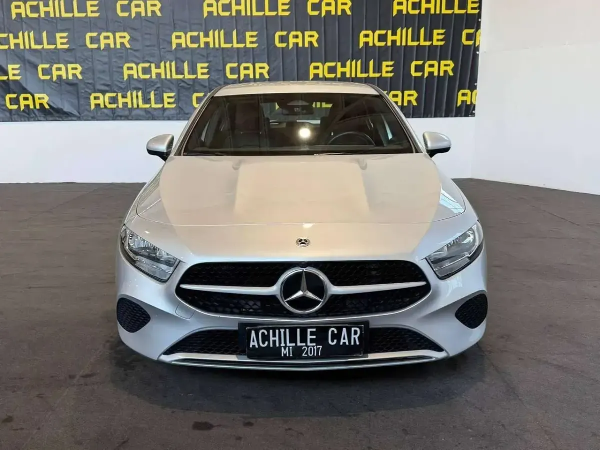 Usata Mercedes A180 Executive 136 CV (100 kW) 2023 Argento Berlina