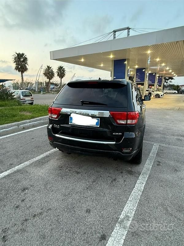 Usata Jeep Grand Cherokee 245 CV (180 kW) 2011 Nero SUV