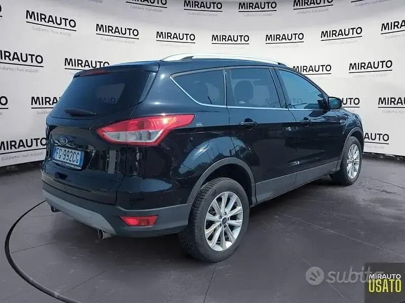Usata Ford Kuga Titanium 150 CV (110 kW) 2016 Nero SUV