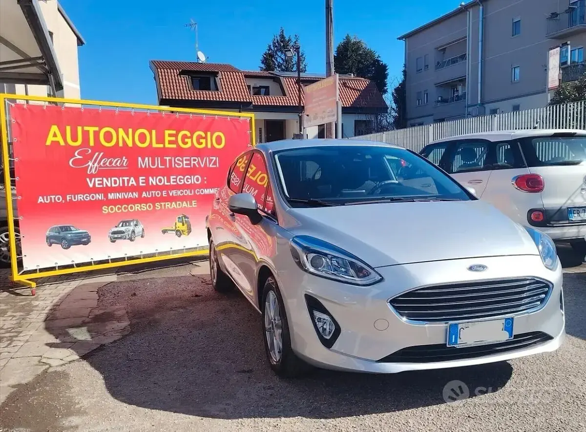 Usata Ford Fiesta Titanium 75 CV (55 kW) 2021 Grigio Utilitaria