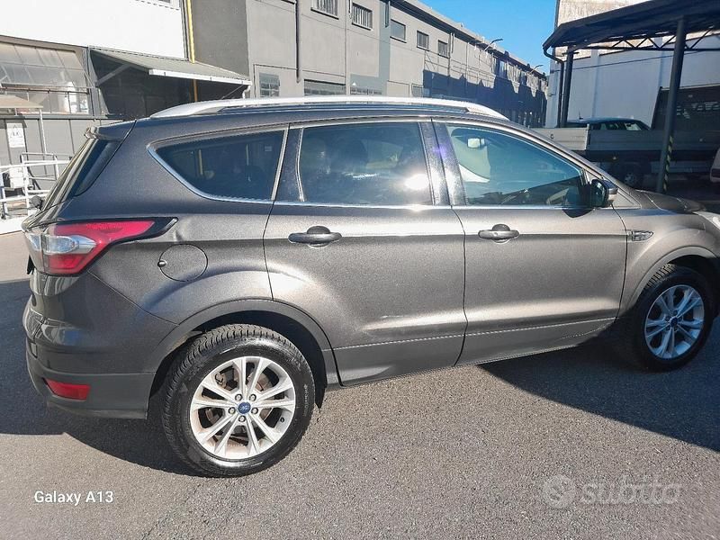 Usata Ford Kuga 190 CV (139 kW) 2017 SUV