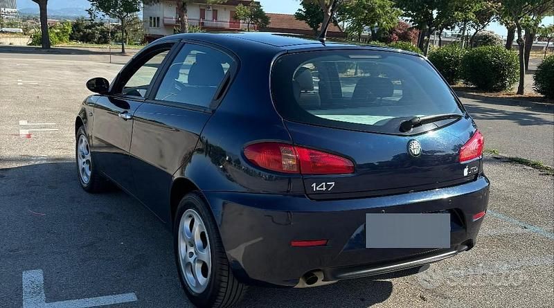Usata Alfa Romeo 147 2007 Blu Utilitaria