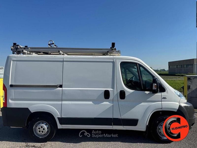 Usata Fiat Ducato 131 CV (96 kW) 2014 Bianco pastello Furgone