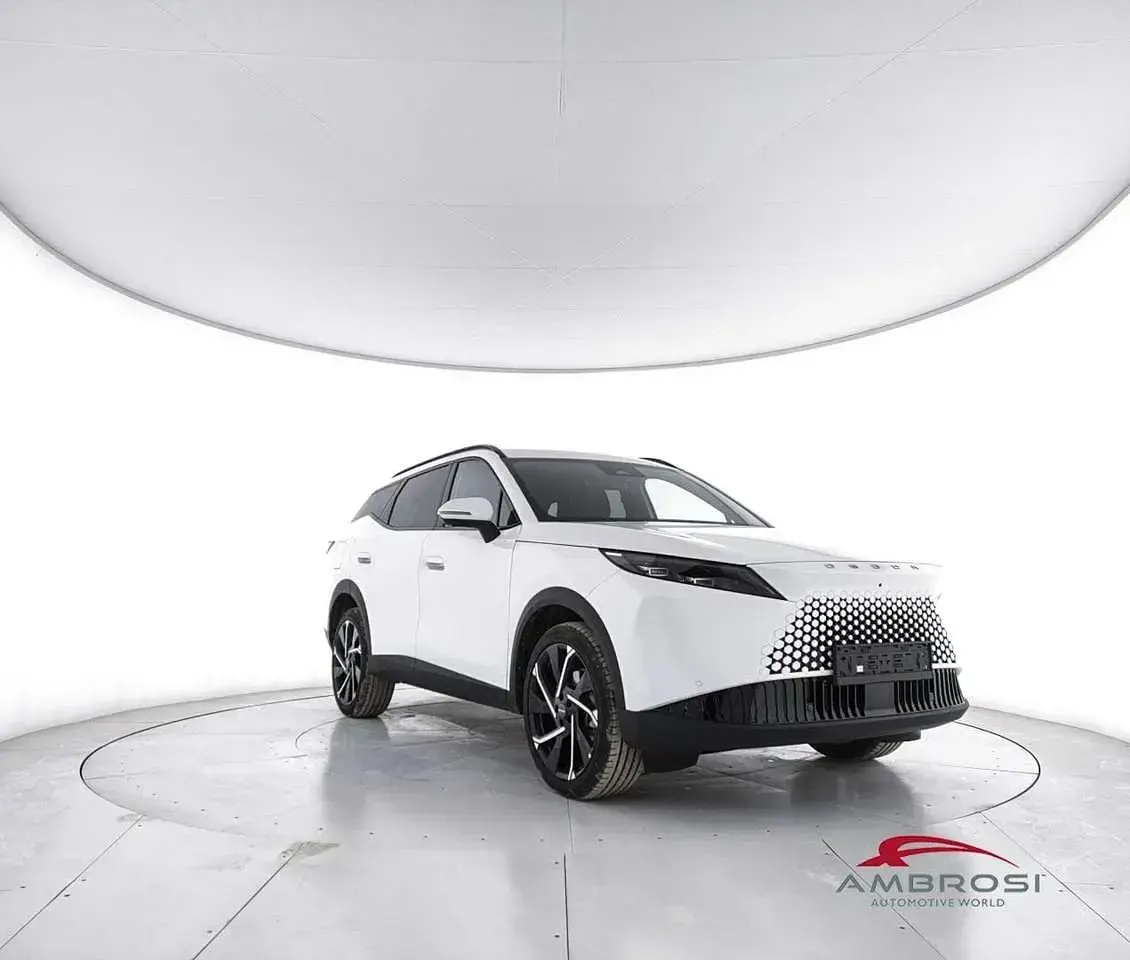 Nuova Omoda 7 279 CV (205 kW) 2026 Carbon crystal black SUV