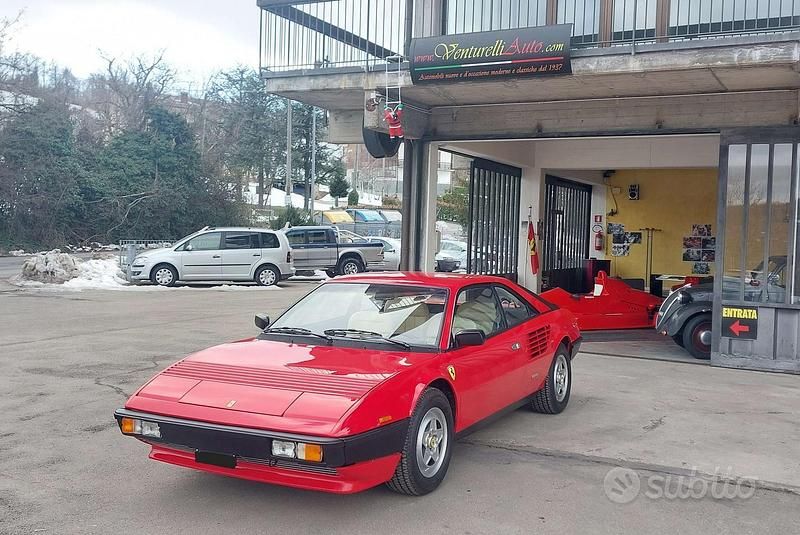 Usata Ferrari Mondial 1982 Blu Coupé